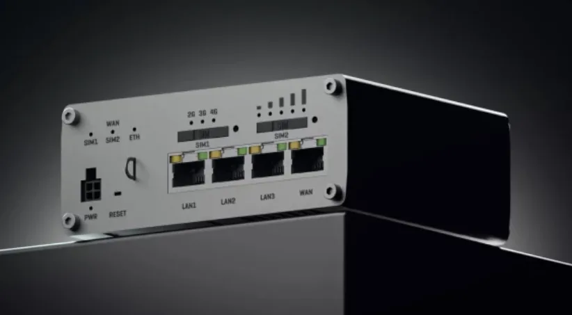 Teltonika INDUSTRIAL CELLULAR LTE-A Cat 6+ETH ROUTER - RUTX09