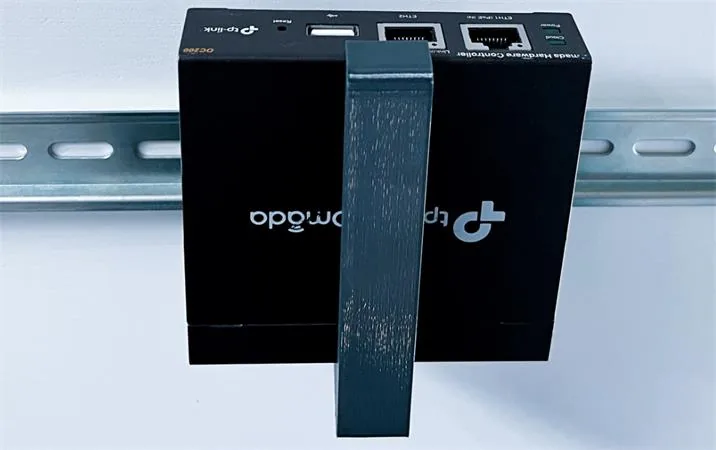TP-LINK držák na DIN lištu pro rozmer 98x25mm šedá antracit OC200/SF1005xx/SG105xx/SG1005xx
