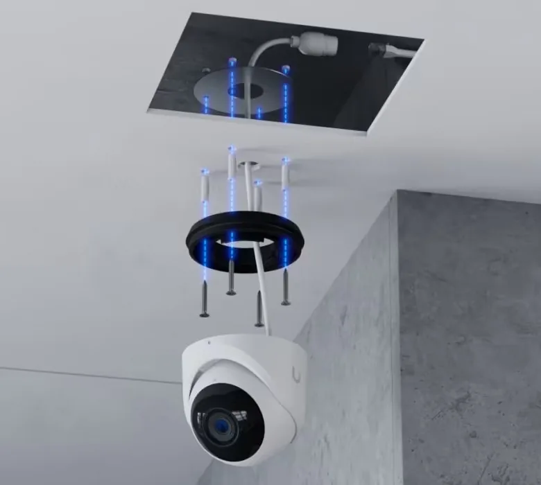 Ubiquiti UniFi Protect G6 - Síťová bezpečnostní kamera - otočná - interiérový, venkovní - odolná vůči povětrnostním vlivům - barevný (Den a noc) - 8 MP - 3864 x 2180 - 4K - pevné ohnisko - audio - DC 37 - 57 V / PoE