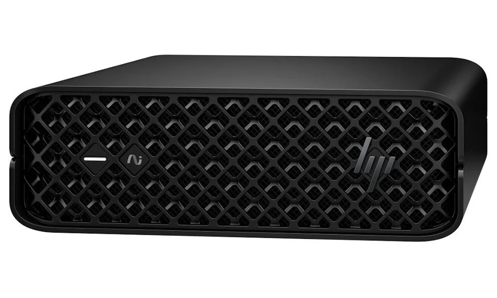 HP Workstation Z2 G1i - AI PC, AI Workstation - mini 5U - 1 x Core Ultra 7 265 / až 5.3 GHz - RAM 32 GB - SSD 1 TB - HP Z Turbo Drive, TLC - RTX A400 - Gigabit Ethernet, IEEE 802.11ax (Wi-Fi 6), Bluetooth 5.4, IEEE 802.11be (Wi-Fi 7) - Win 11 Pro - monito
