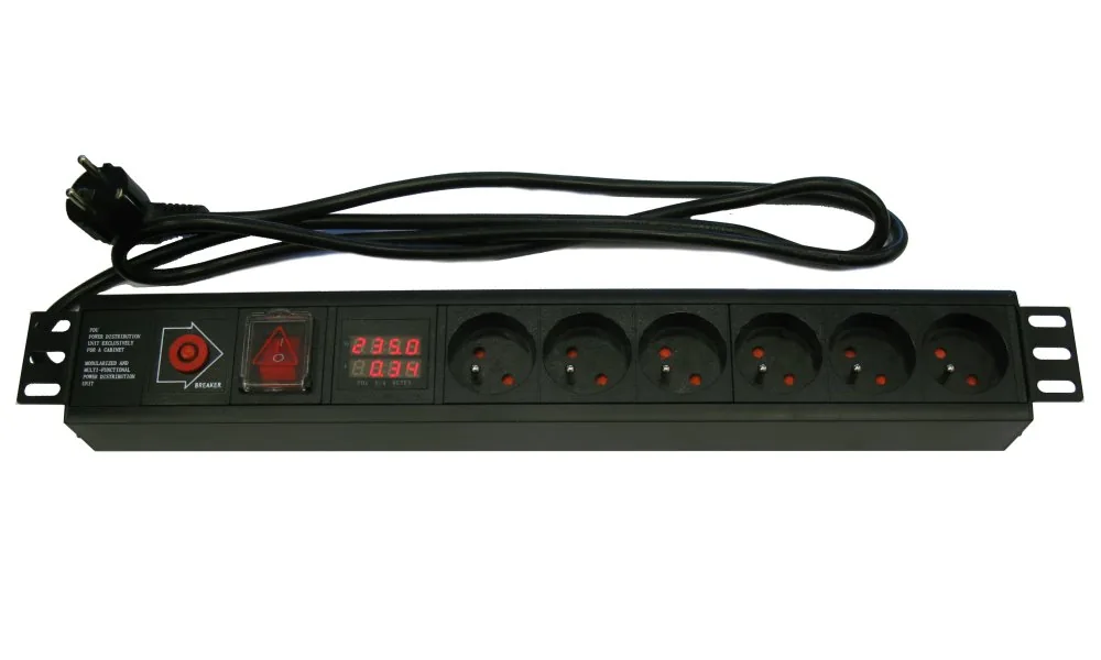 19'' rozvodný panel XtendLan 6x 230V, ČSN, vypínač, nadproudová ochrana 16A, měření spotřeby, kabel 1,8m, 1,5U
