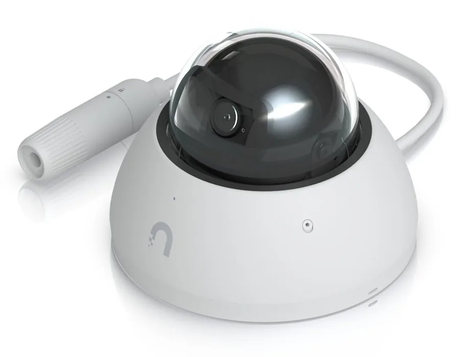 Ubiquiti UniFi AI Dome - Síťová bezpečnostní kamera - interiérový, venkovní - odolná proti vandalům a vodě - barevný (Den a noc) - 8 MP - 3840 x 2160 - 4K - audio - GbE - PoE