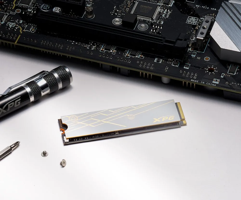 ADATA SSD 1TB XPG MARS 980 BLADE Gen5x4