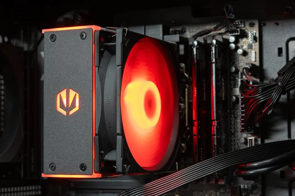 HAL3000 Master Gamer Pro Ti Intel Core Ultra 5 225F 32GB DDR5 RTX 5060 Ti 16G 1TB PCIe4 SSD WiFi W11