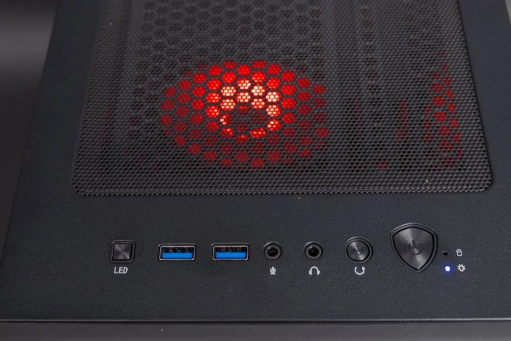 HAL3000 MEGA Gamer Pro Intel i5-12400F 16GB DDR4 RTX 5060 1TB PCIe4 SSD W11