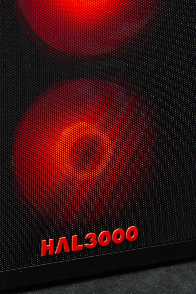 HAL3000 MČR Finale Pro AMD Ryzen 5 7600 16GB DDR5 RTX 5050 1TB PCIe4 SSD WiFi W11