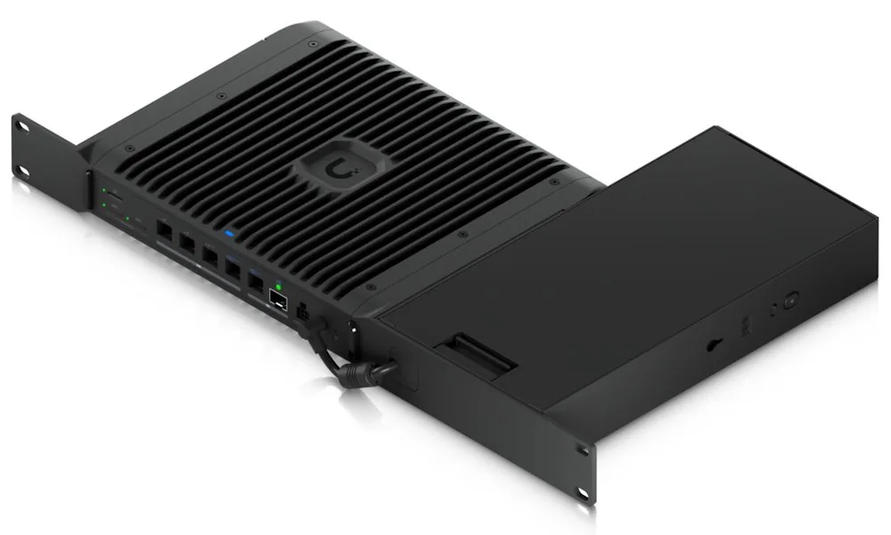 Ubiquiti UniFi Cloud Gateway Industrial Rack Mount, Rackový držák pro Cloud Gateway Industrial, Černá