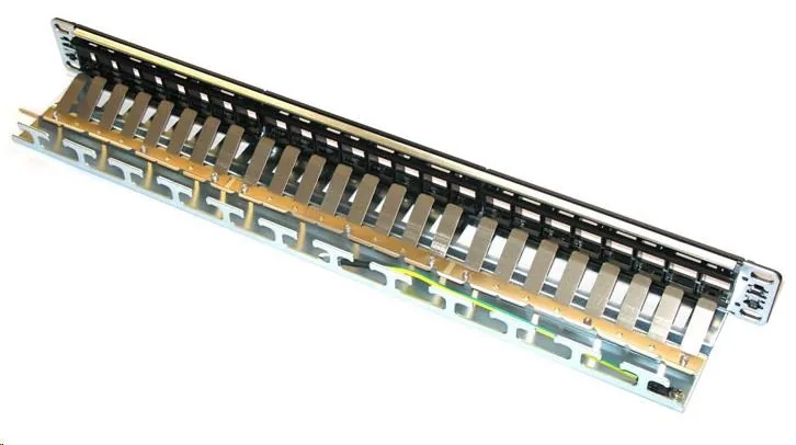 19" modulární stíněný patch panel XtendLan 24port, černý