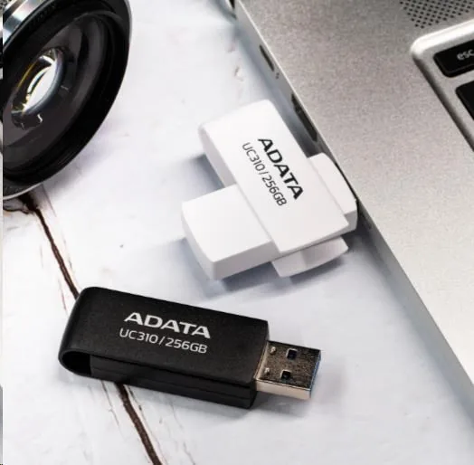 ADATA UC310/128GB/USB 3.2/USB-A/Černá