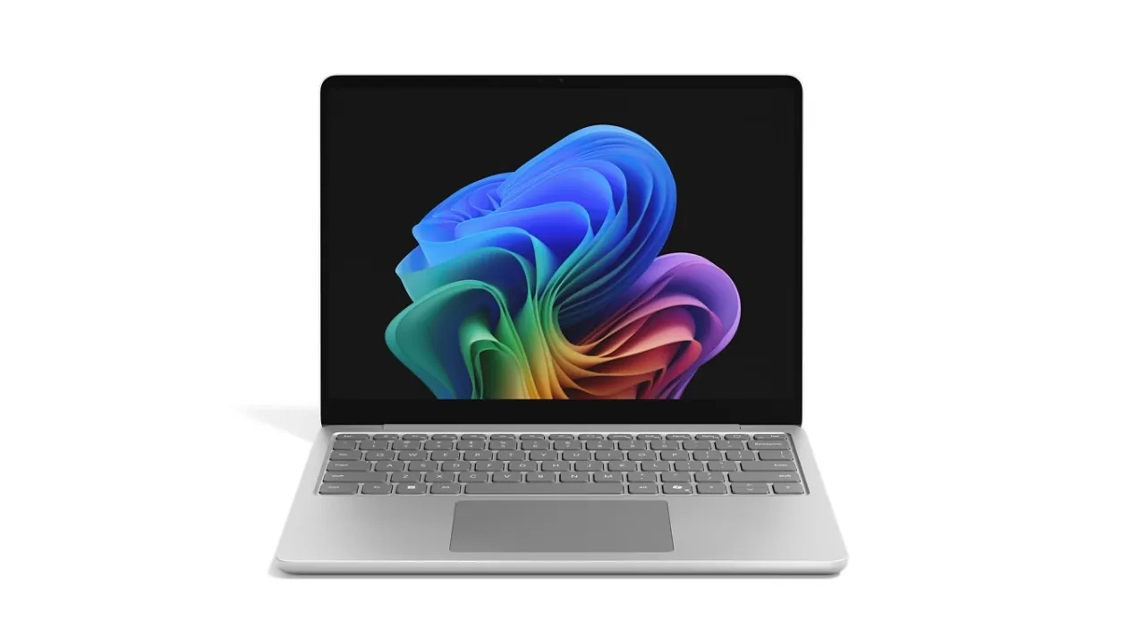 Microsoft Surface Laptop for Business - 13-inch - Copilot+ PC - Intel Core Ultra 5 - 325 / až 4.5 GHz - Win 11 Pro - Intel Graphics - 16 GB RAM - 512 GB SSD - 13" dotykový displej 1920 x 1280 - Wi-Fi 7, Bluetooth - platina - kbd: Mezinárodní EN