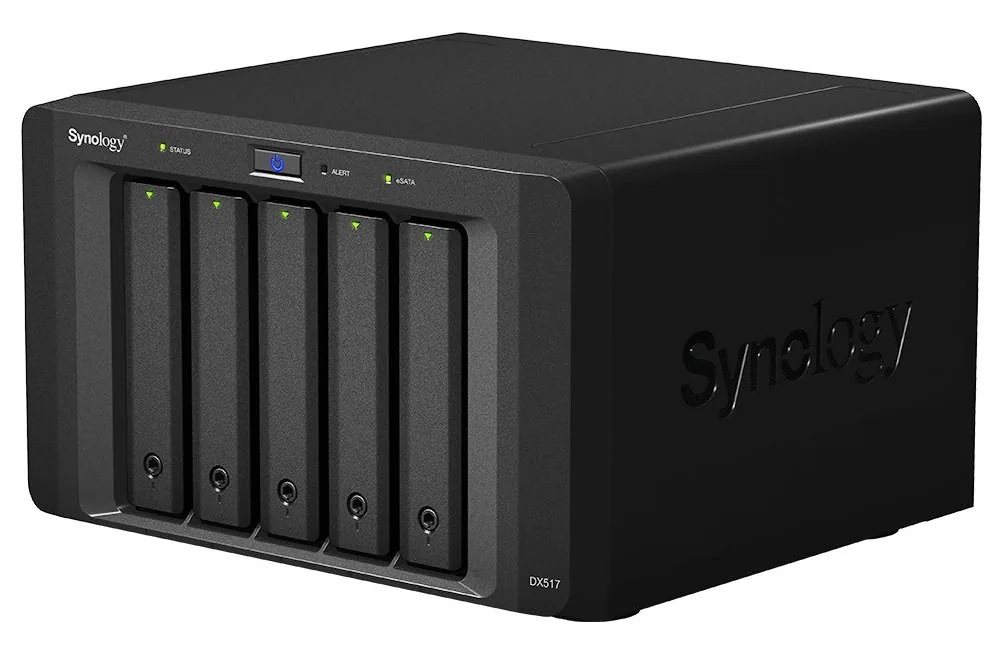 Synology DX517 - Police - 5 zásuvky - kompatibilní s TAA