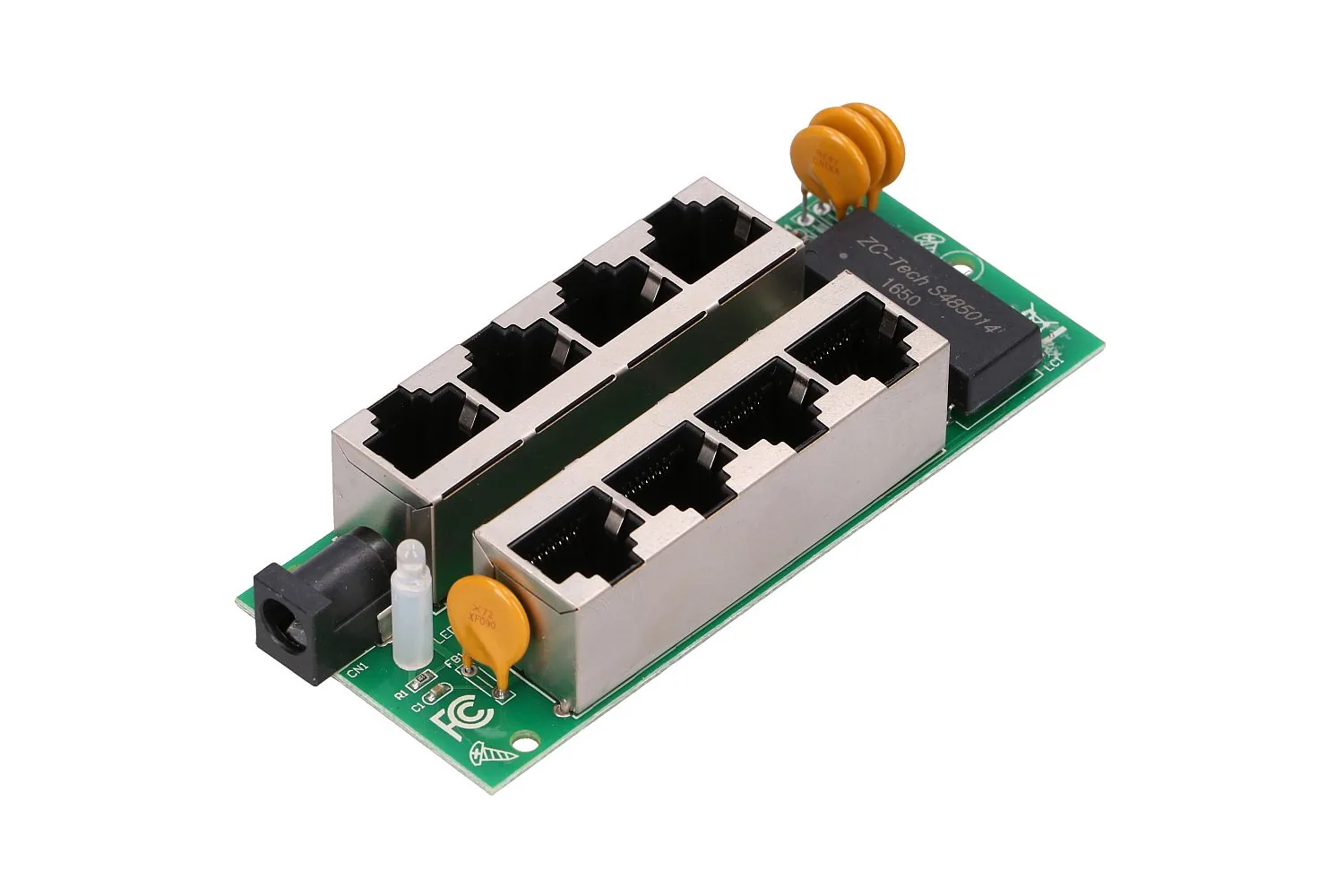 Gigabitový stíněný 4-portový PoE panel